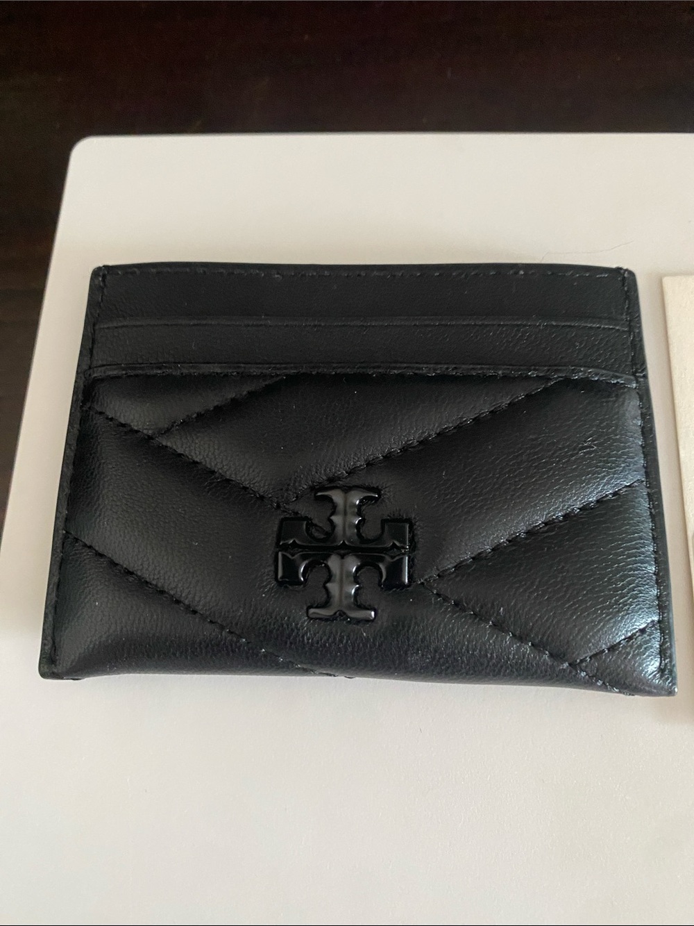 Authentic Tory Burch Leather Kira Chevron Powder Coated Card Case - Picture 2 of 5
